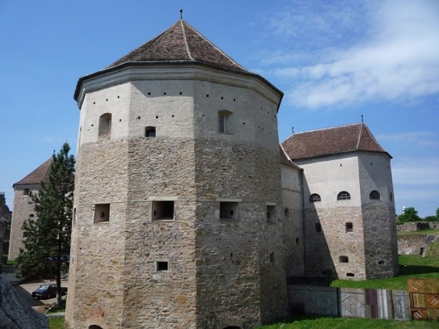bastionul donjon