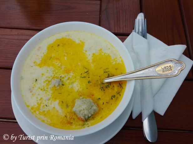 ciorba perisoare